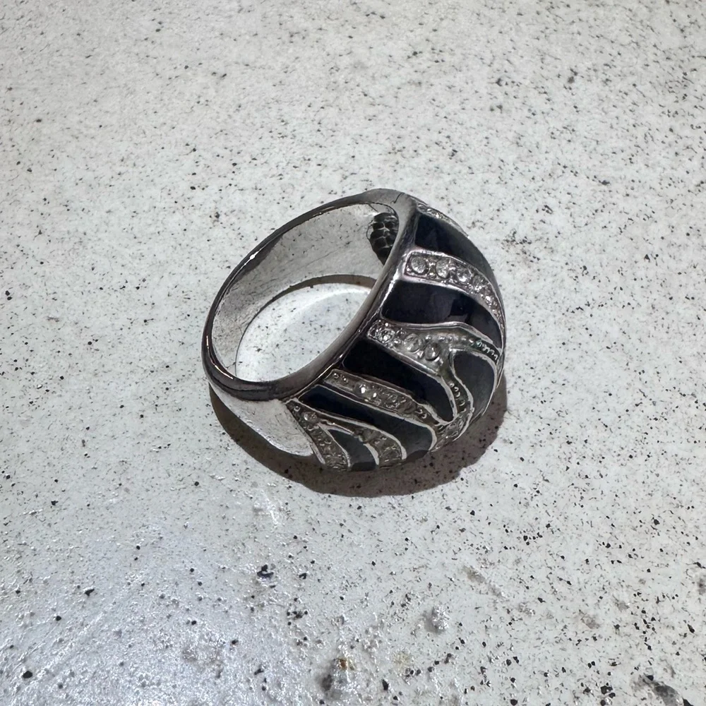 N/A chunky silver
